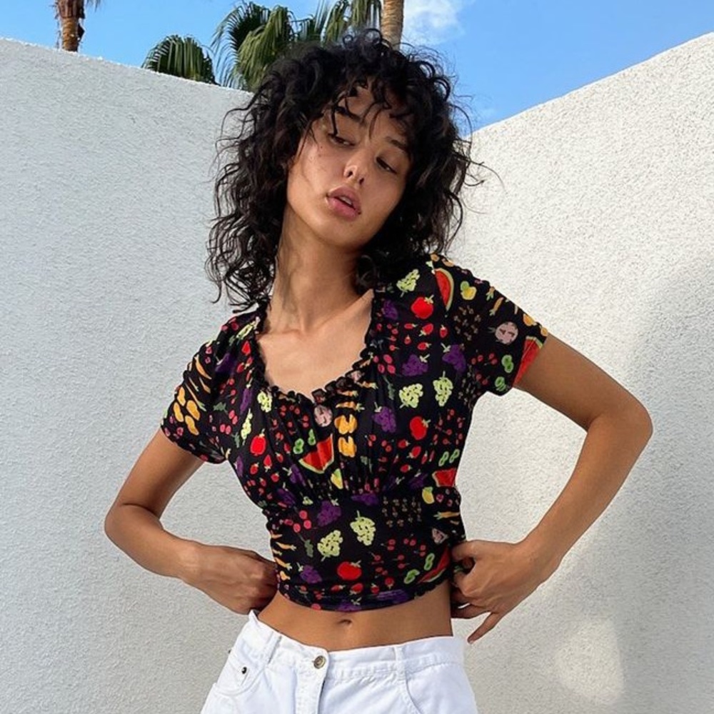 Lisa Says Gah mesh Lana top in Farmers Market print